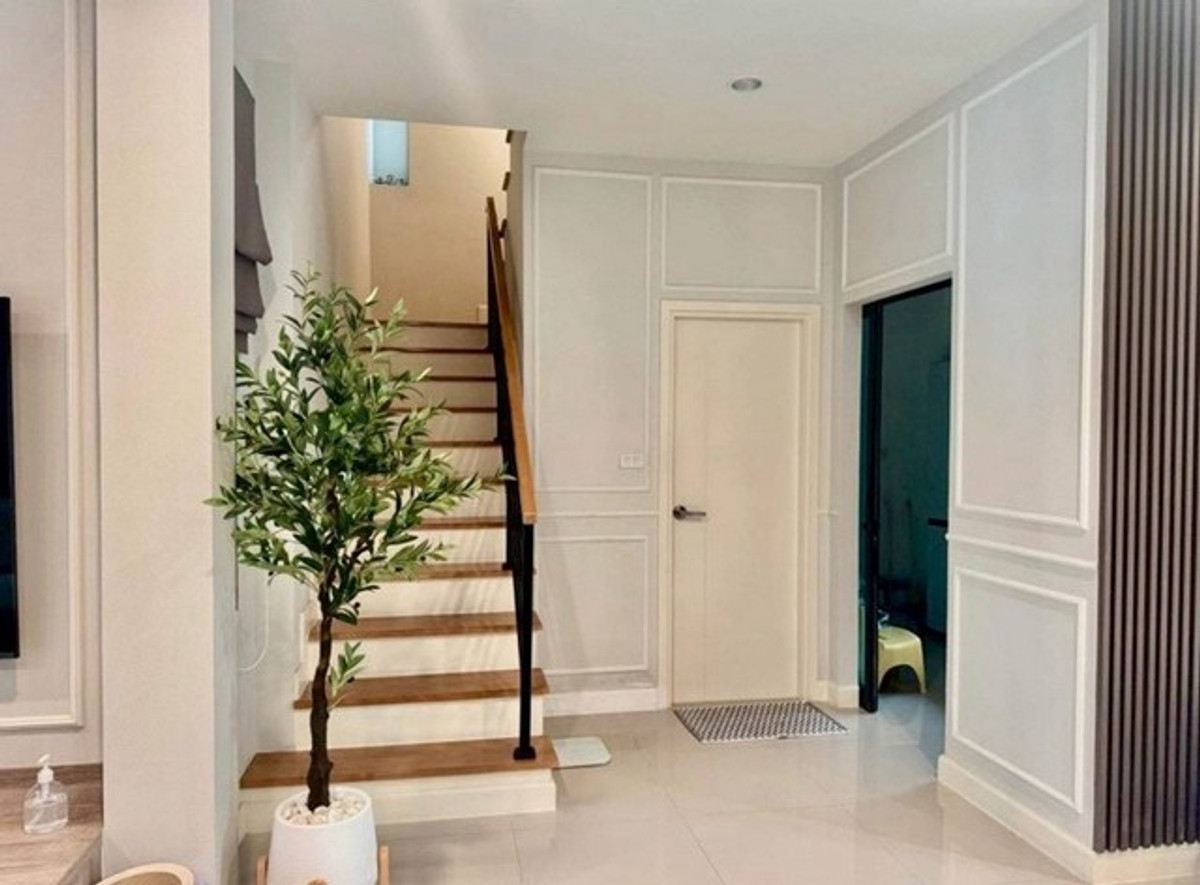 ให้เช่าบ้านแฝด 2 ชั้น พื้นที่ใช้สอย 154 ตร.ม.โครงการ นินญา ติด ถนนกัลปพฤกษ์ บ้านตกแต่ง Built-in ทั้งหลัง