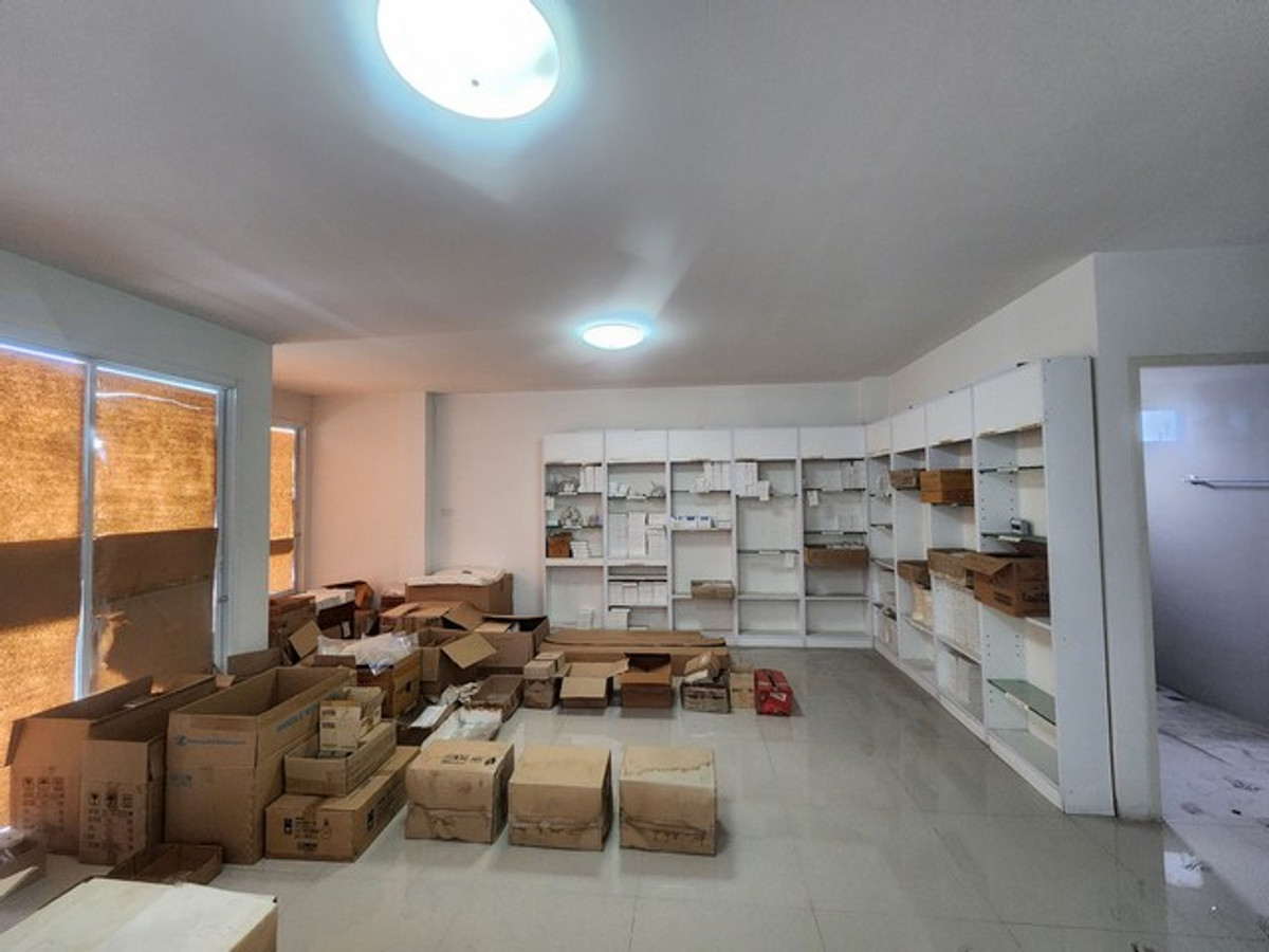 ขายทาวน์โฮม ตึกเดี่ยว 3 ชั้น โครงการ ฟูลเฮาส์ บางแวก 94 ถนนกว้าง เหมาะทำโฮมออฟฟิต ใกล้แหล่งชุมชน