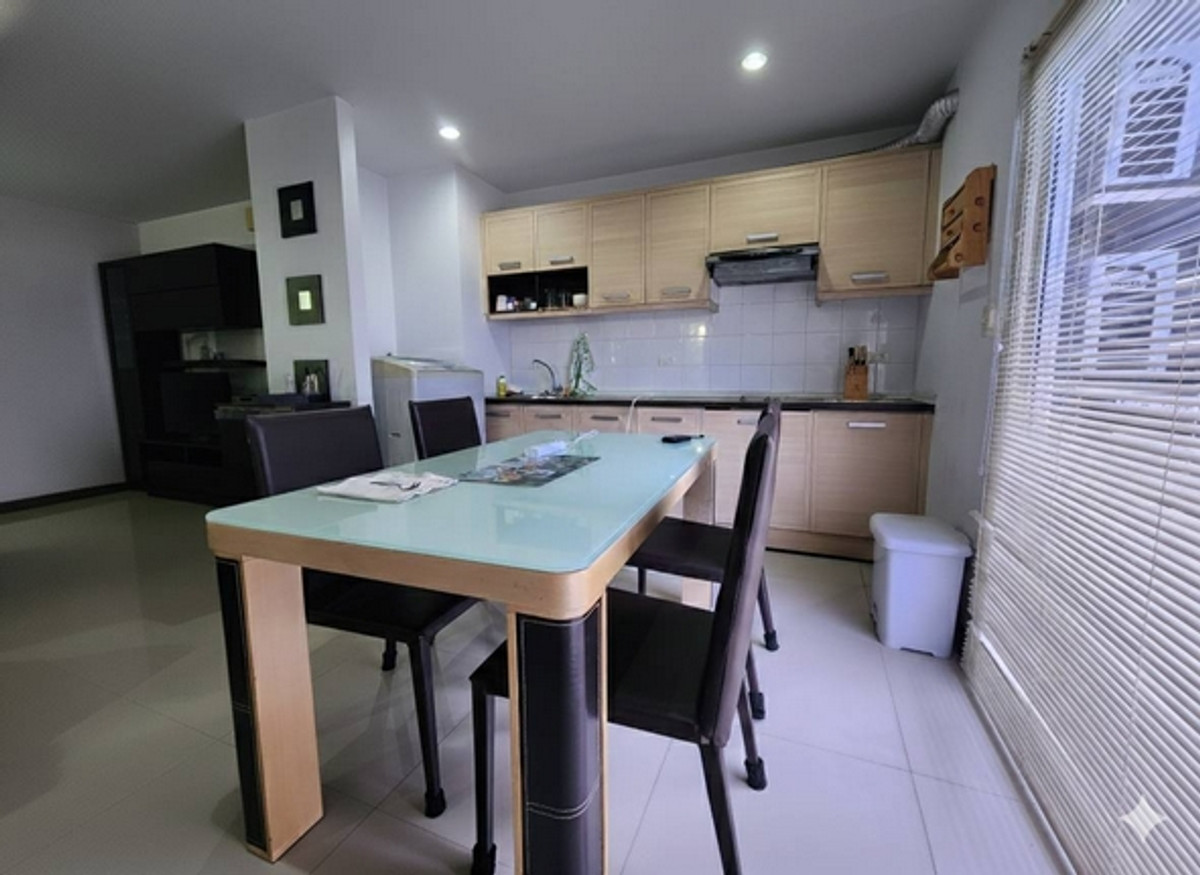 ขายคอนโด เมโทรพาร์ค 2 ห้องนอน 56 ตร.ม. ห้องสวย วิวสระ พร้อมอยู่