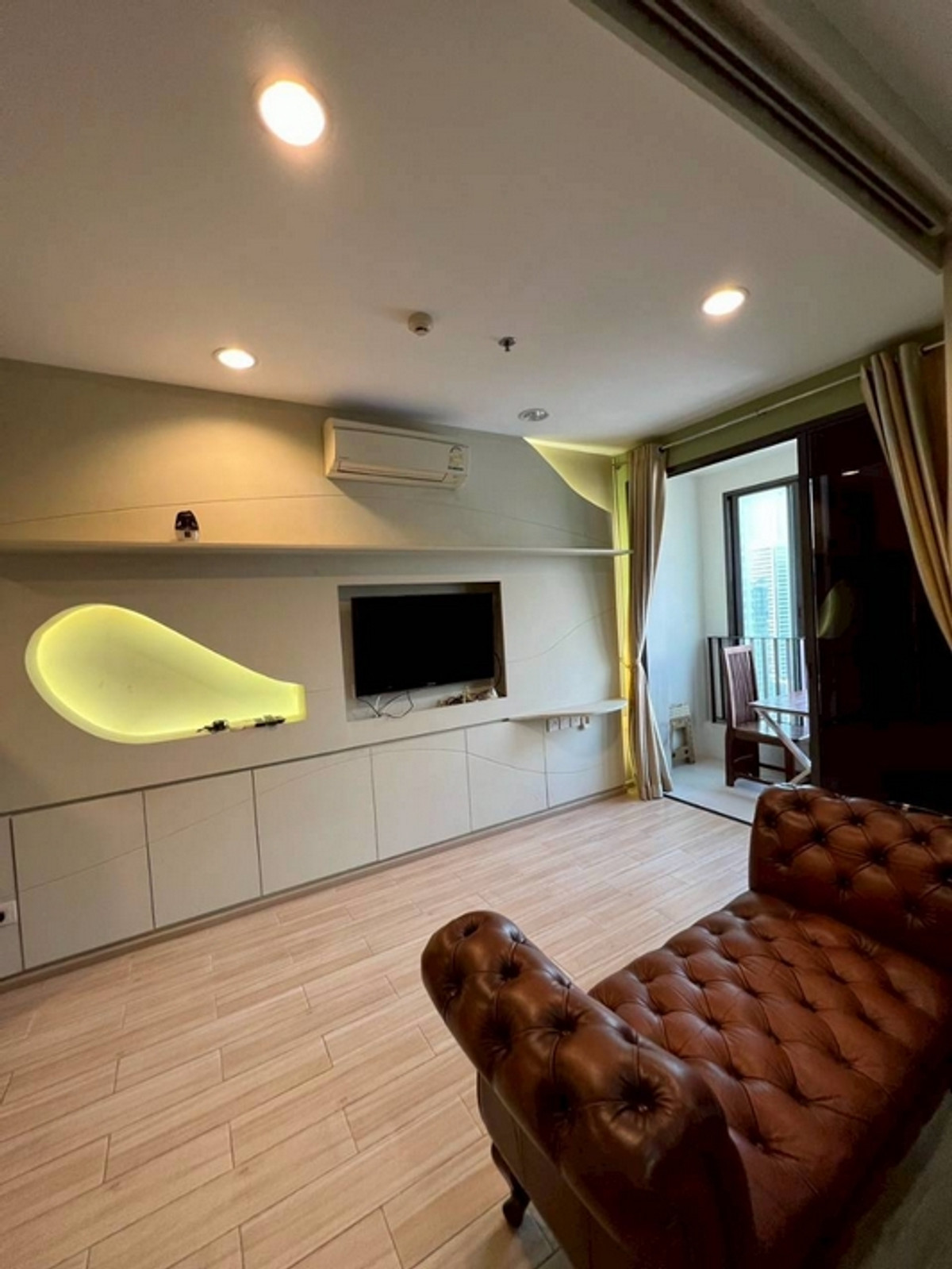 ให้เช่า ไอดีโอ คิว สยาม - ราชเทวี ขนาด 34 ตรม. ตกแต่งเฟอร์นิเจอร์ ครบครัน ใกล้ BTS ราชเทวี