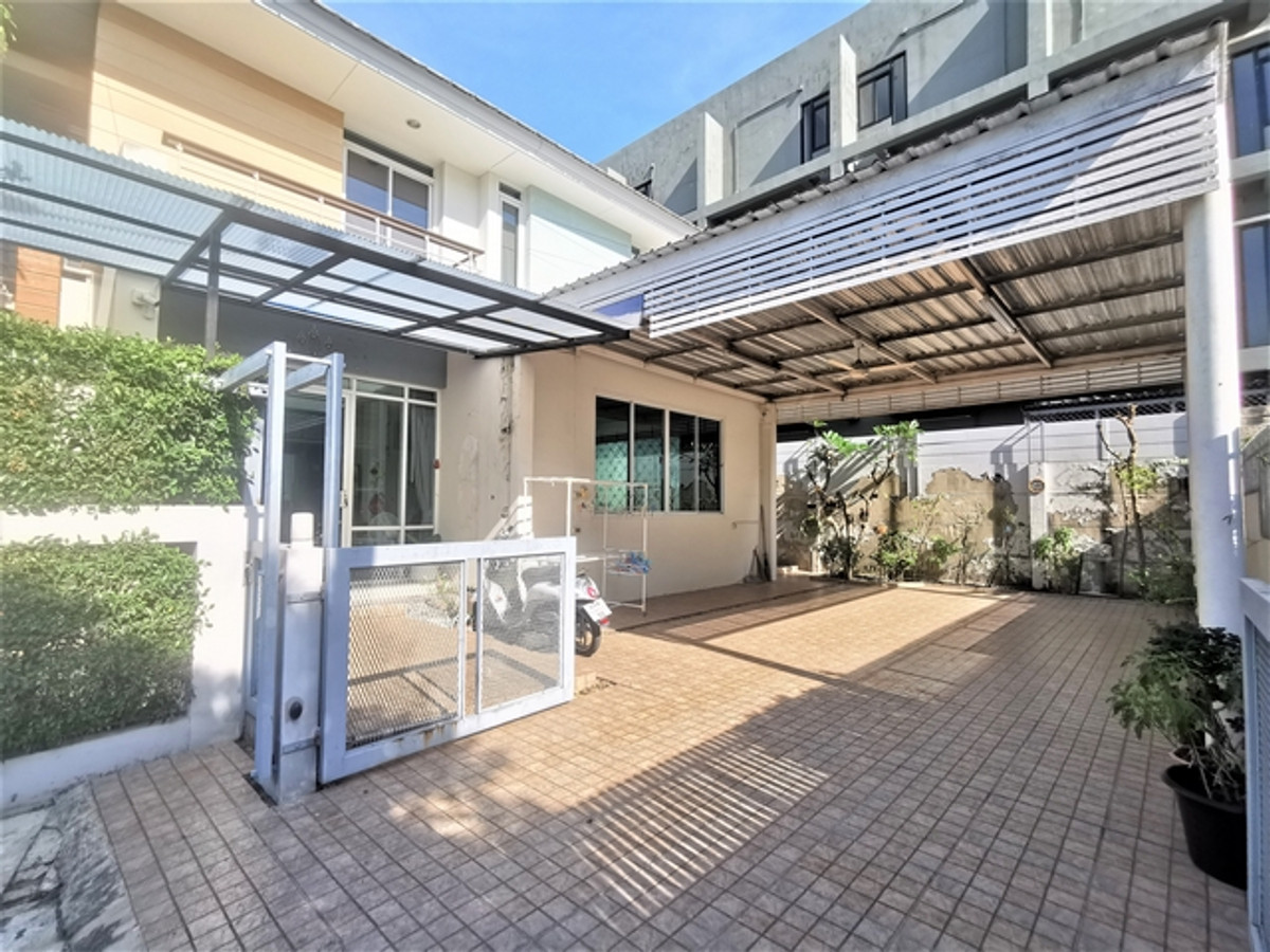 ขาย บ้านเดี่ยว หมู่บ้านเดอตะวันรามคำแหง พร้อมอยู่ ขนาด 62 ตรว.ซอยมิสทีน ถนนเคหะร่มเกล้า ต่อเติมครบ