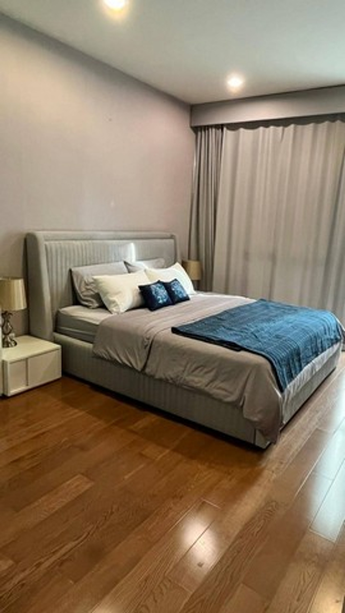 ให้เช่าคอนโด Address Chidlom ชั้น 21 ขนาด 80 ตารางเมตร 2 นอน 2 น้ำ ใกล้รถไฟฟ้า BTS ชิดลม