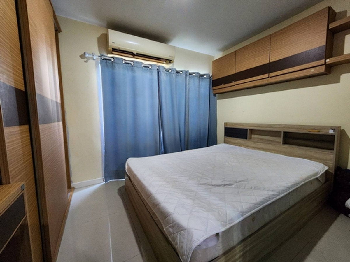 คอนโดให้เช่า เมโทรพาร์ค สาทร ขนาด 31 ตรม วิวสระ พร้อมเครื่องซักผ้า