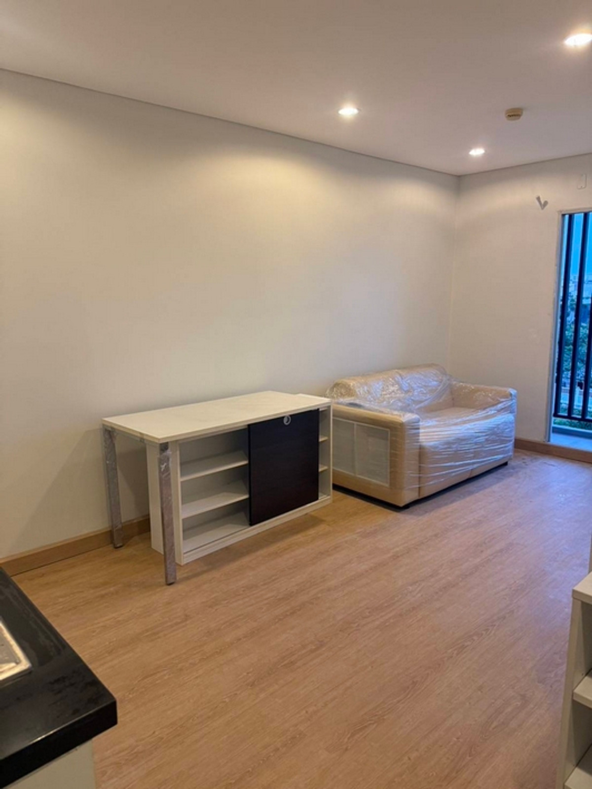 ขายคอนโด เซอราโน่ พระราม 2 ขนาด 32 ตรม. เฟอร์บิ้วอินครบ ใกล้เซ็นทรัล พระรามสอง