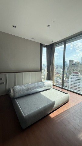 ให้เช่า คอนโด Q1 Sukhumvit ขนาด 92 ตรม. 2 นอน ทิศเหนือ วิวโล่ง ห้องใหม่ ติด BTS นานา 0 เมตร