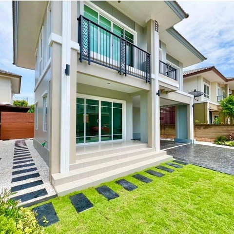 บ้านให้เช่า ภัสสร เพรสทีจ ปิ่นเกล้า-เพชรเกษม พุทธมณฑลสาย 4 ปรับปรุงใหม่ทั้งหลัง